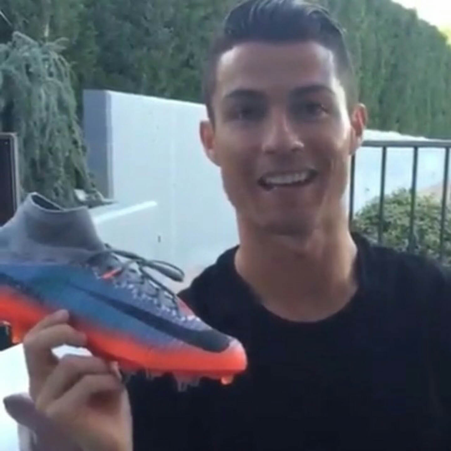 Cristiano Ronaldo Receives Odd Custom Nike Mercurial Superfly